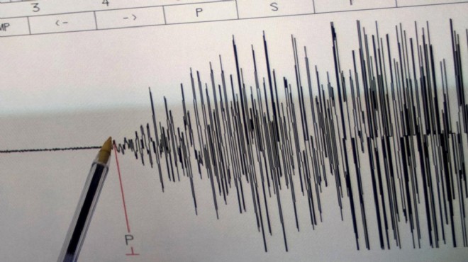 Alaska'da 7,4 büyüklüğünde deprem