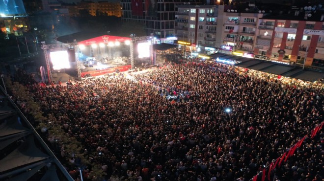 Aydın Büyükşehir Belediyesi'nden muhteşem 100. yıl konseri