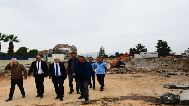 Başkan Selvitopu yerinde inceledi... Karabağlar'da çalışmalar tam gaz!