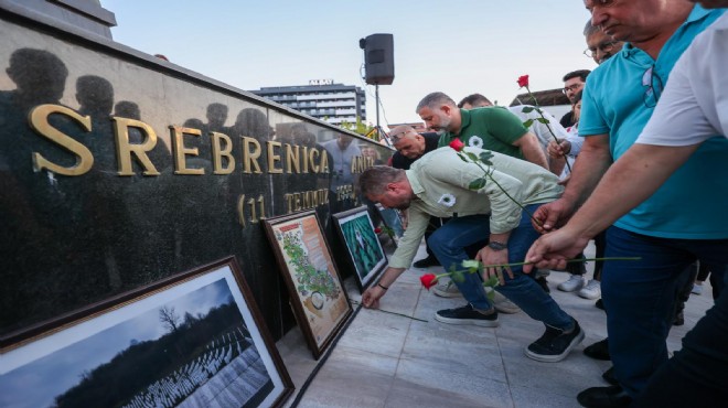 Buca'da Srebrenitsa için anma töreni