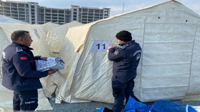 Büyükşehir ekipleri afet bölgesinde... Depremzedeler için çadırlar kuruldu!