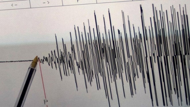 Ege Denizi'nde korkutan deprem