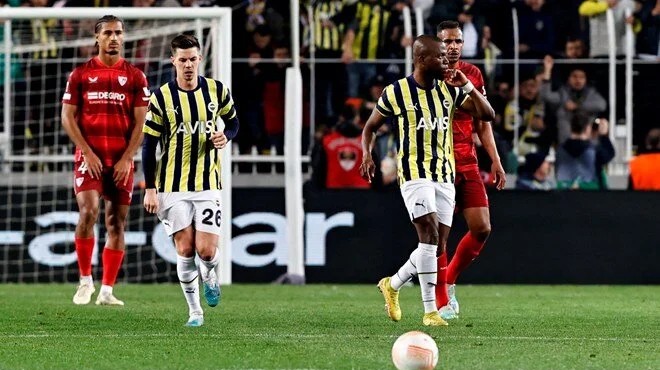 Fenerbahçe'den 7 taraftara ömür boyu men!