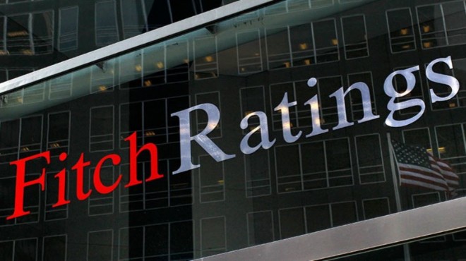 Fitch'ten iki Türk bankasına 'yatırım yapılabilir' notu