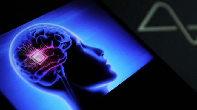 İnsan beyninden 'yaşayan bilgisayar' üretildi