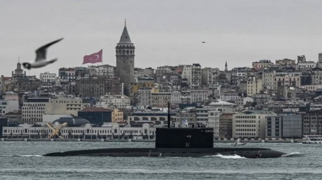 İstanbul Boğazı'nda gemi arızası: Trafiğe kapatıldı!