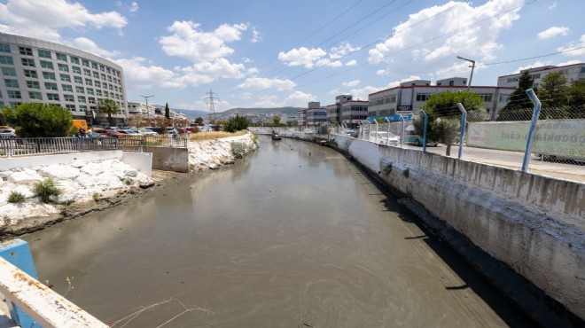 İZSU’dan kötü kokuya neşter!