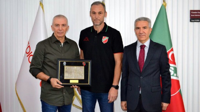 Karşıyaka voleybolda Gökhan Öner dönemi