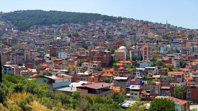 Konak'ın arka sokaklarına doğal gaz müjdesi!