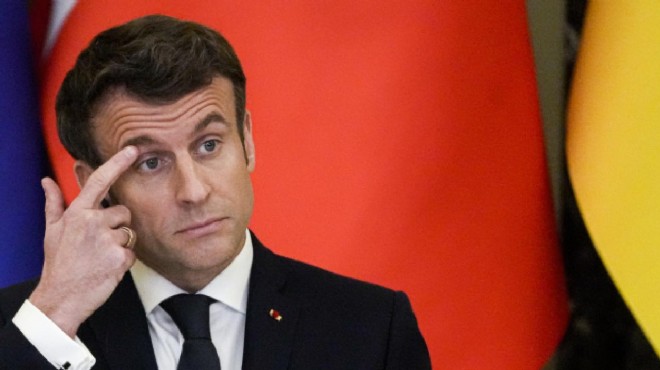 Macron'dan abaya açıklaması: Taviz vermeyeceğiz