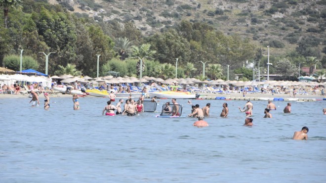 Muğla'da turistler sahile akın etti