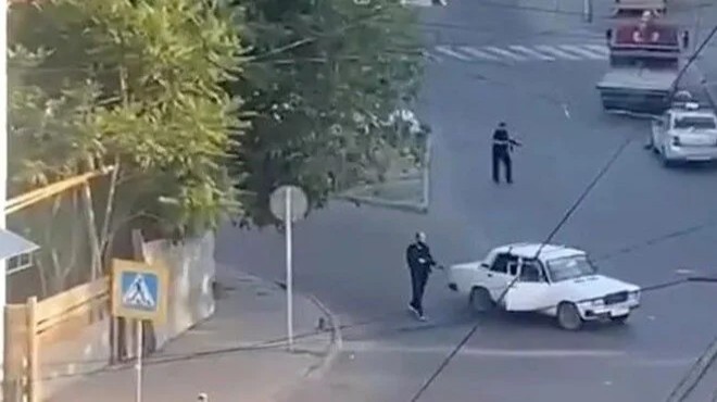 Rusya'da terör saldırısı: En az 15 polis öldü!